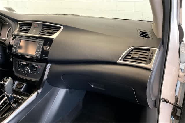 Thumbnail: 2018 Nissan Sentra - 25