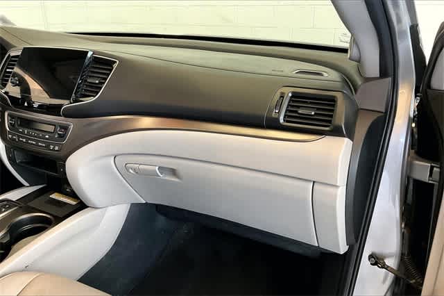 Thumbnail: 2022 Honda Pilot - 25