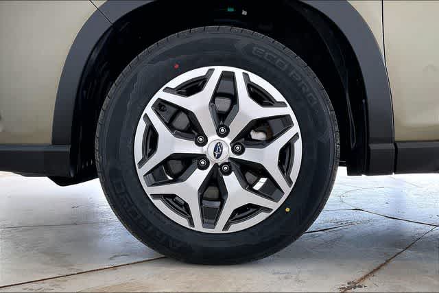 Thumbnail: 2023 Subaru Forester - 9