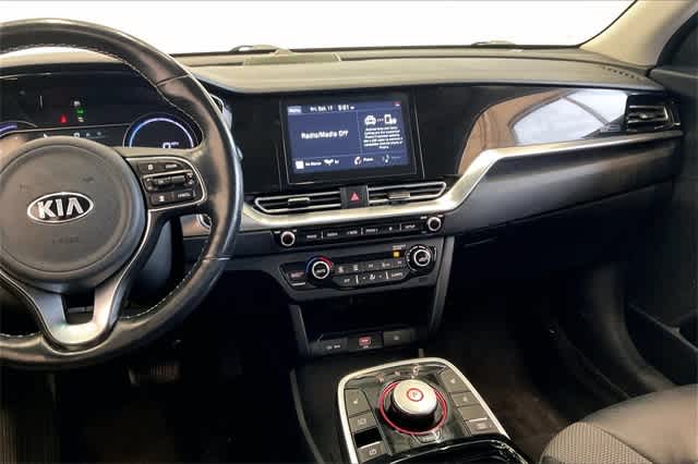 Thumbnail: 2020 Kia Niro - 17