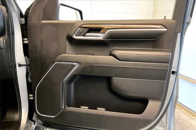 Thumbnail: 2024 Chevrolet Silverado 1500 - 31