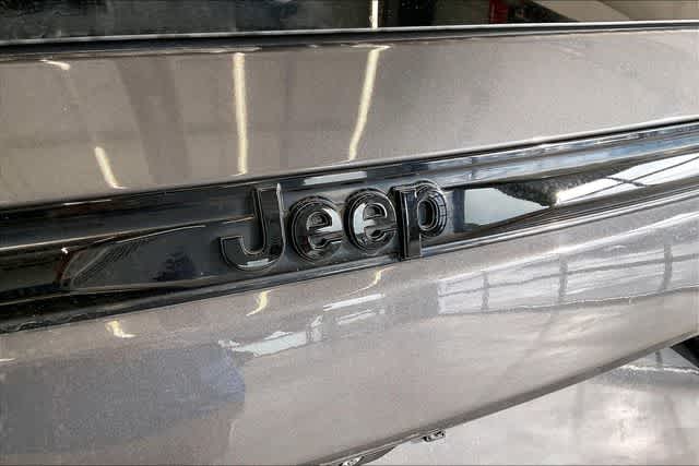 Thumbnail: 2023 Jeep Grand Cherokee - 35