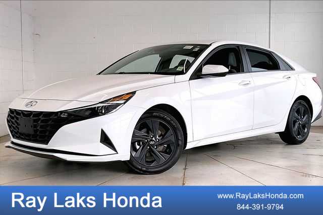 Thumbnail: 2021 Hyundai Elantra - 1