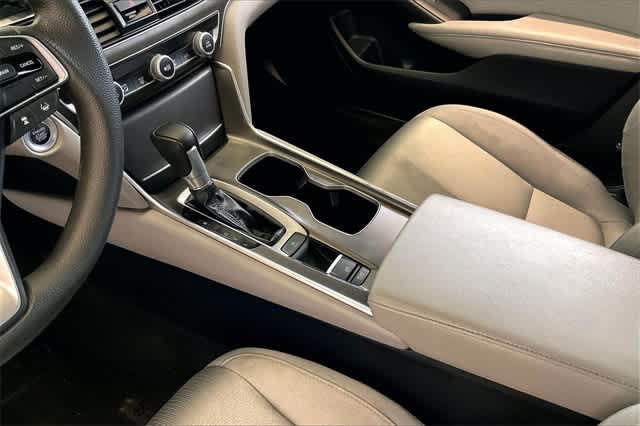 Thumbnail: 2019 Honda Accord - 18