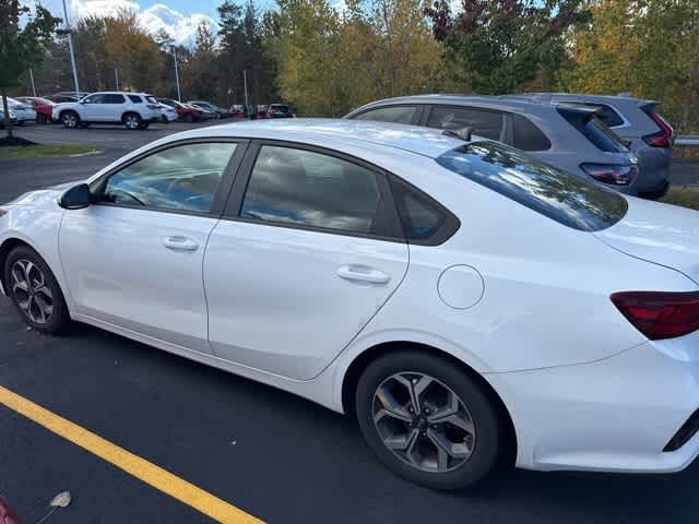 Thumbnail: 2019 Kia Forte - 7