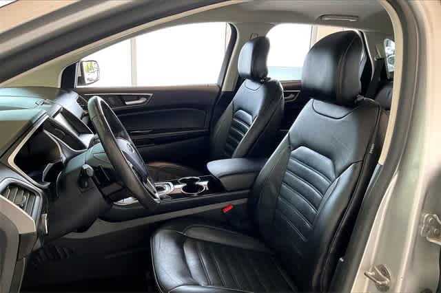 Thumbnail: 2015 Ford Edge - 12