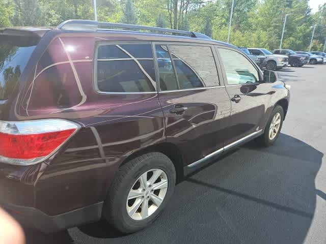 Thumbnail: 2013 Toyota Highlander - 7