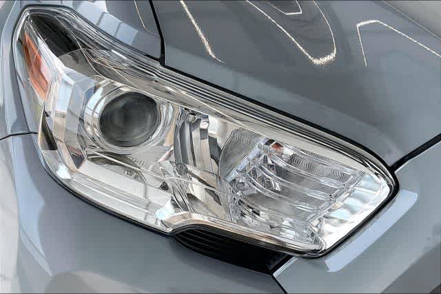 Thumbnail: 2021 Toyota Tacoma - 32