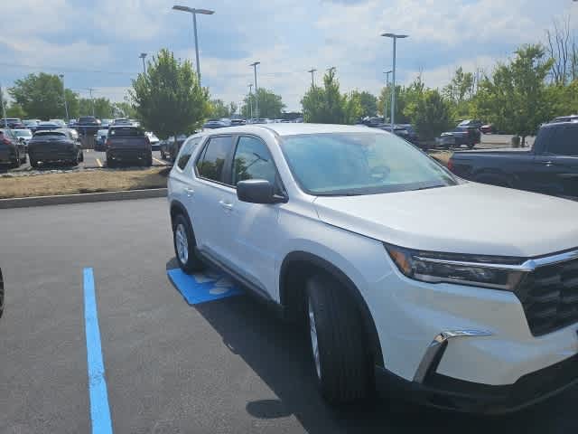 Thumbnail: 2023 Honda Pilot - 9