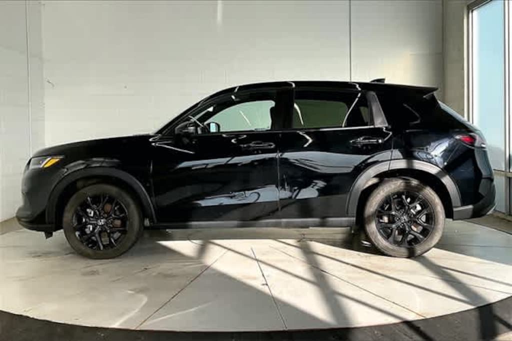 Used 2023 Honda HR-V Sport AWD SUV