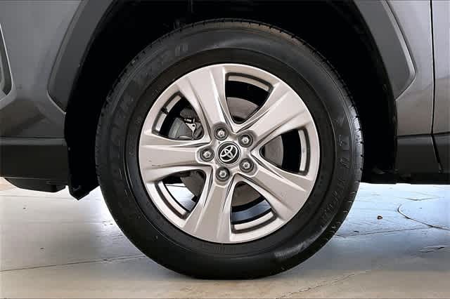 Thumbnail: 2023 Toyota RAV4 - 9