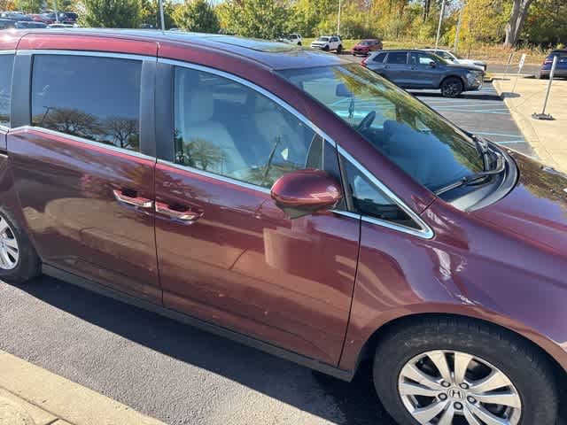 2016 Honda Odyssey EX-L photo 4