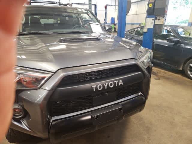 Thumbnail: 2023 Toyota 4Runner - 9