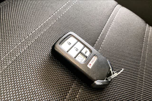 Thumbnail: 2021 Honda CR-V - 21