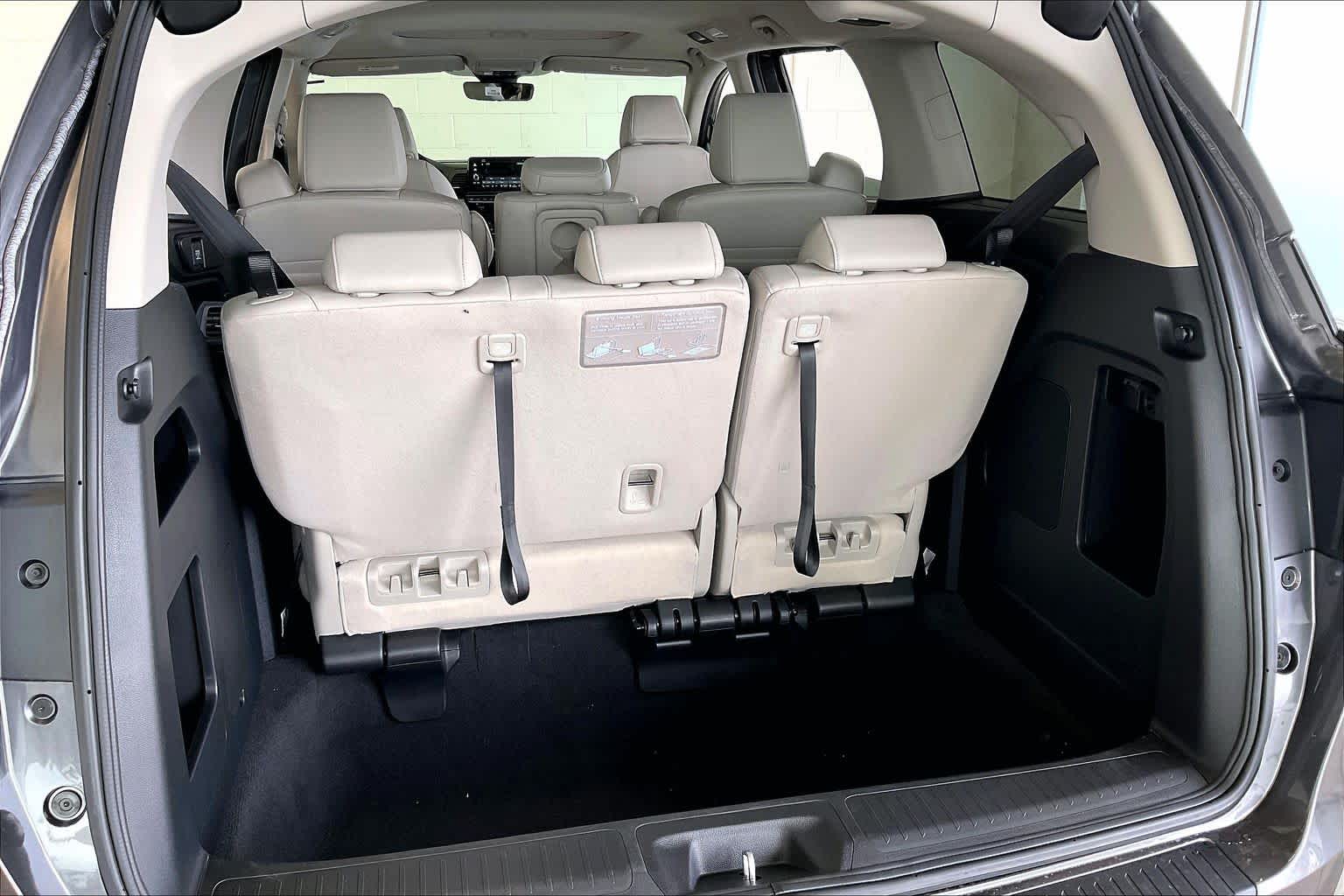 Thumbnail: 2026 Honda Odyssey - 19