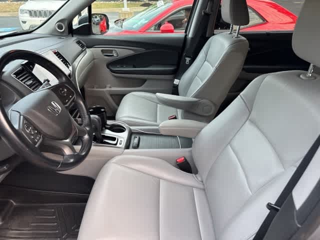 Thumbnail: 2020 Honda Pilot - 13