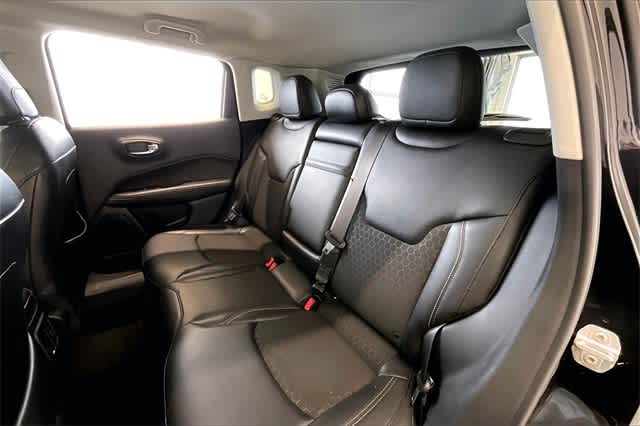 Thumbnail: 2018 Jeep Compass - 14