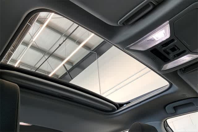 Thumbnail: 2023 Toyota RAV4 - 34