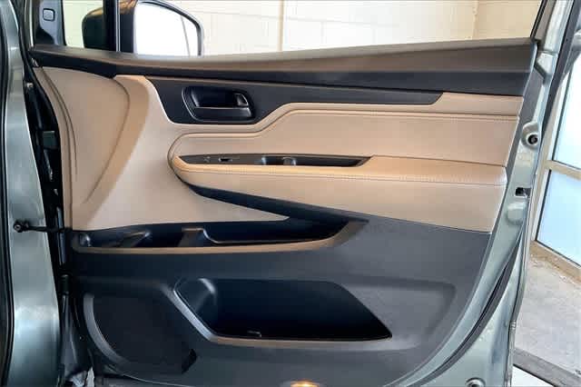 Thumbnail: 2018 Honda Odyssey - 31