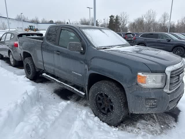 Thumbnail: 2019 GMC Canyon - 3