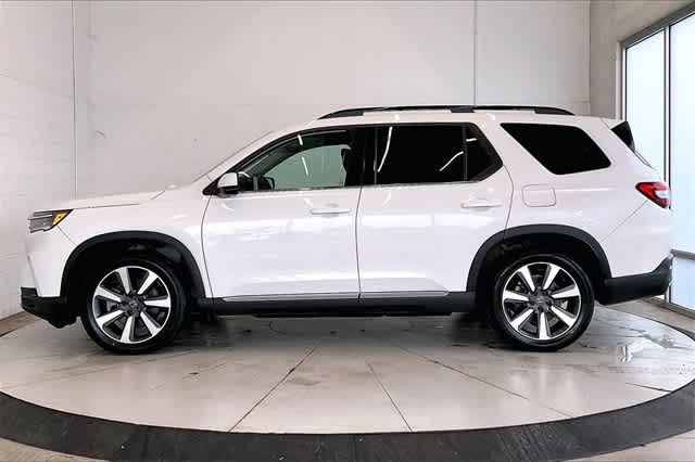 Thumbnail: 2023 Honda Pilot - 4