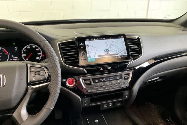 Thumbnail: 2026 Honda Ridgeline - 16