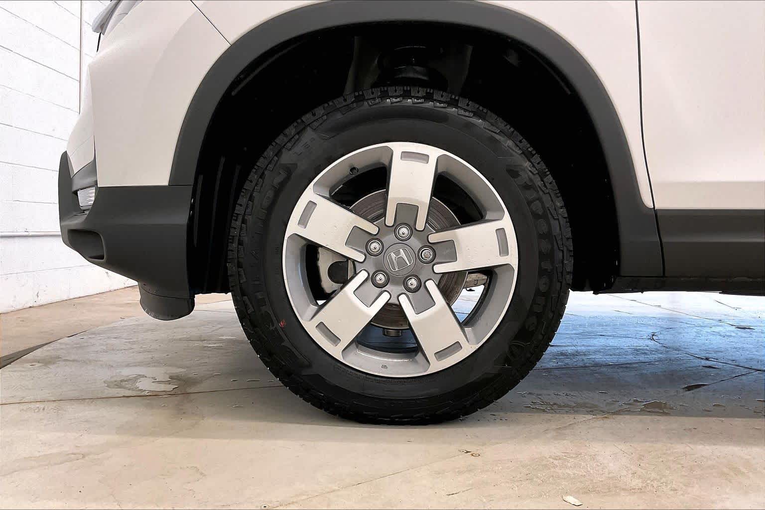 Thumbnail: 2026 Honda Ridgeline - 8