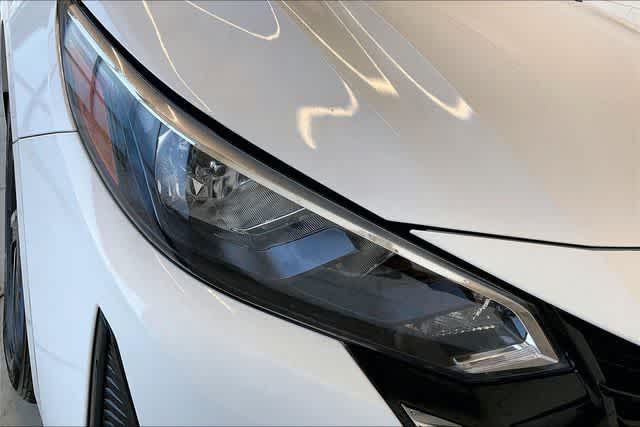 Thumbnail: 2024 Nissan Sentra - 32