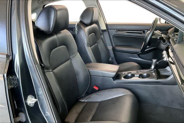 2022 Honda Civic Hatchback EX-L - Photo 15