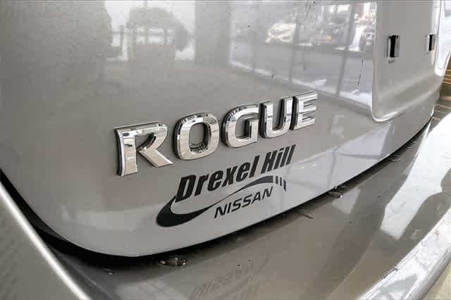 Thumbnail: 2013 Nissan Rogue - 8