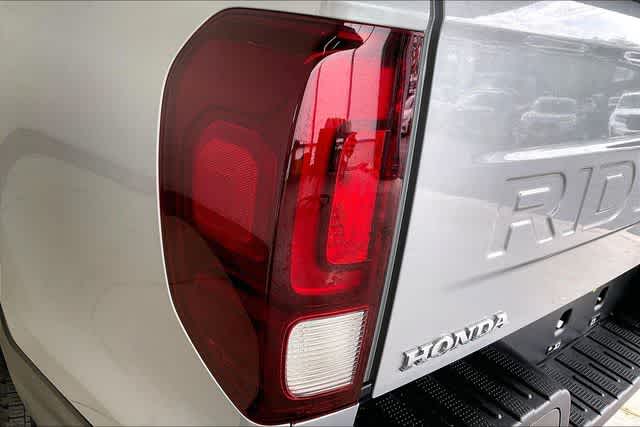 Thumbnail: 2025 Honda Ridgeline - 32