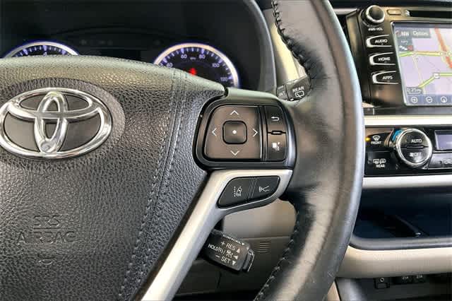 Thumbnail: 2018 Toyota Highlander - 28