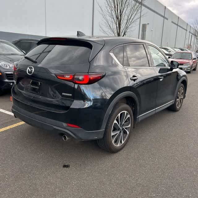 2022 Mazda CX-5 2.5 Premium Plus photo 2
