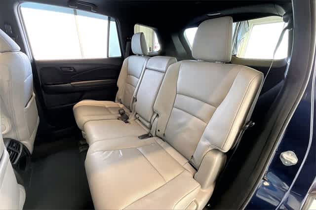 Thumbnail: 2022 Honda Passport - 14