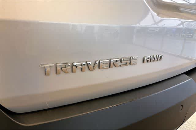 Thumbnail: 2018 Chevrolet Traverse - 35