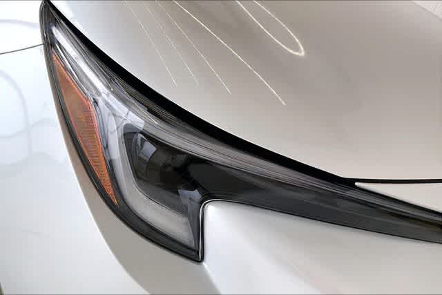 Thumbnail: 2025 Toyota Corolla - 32