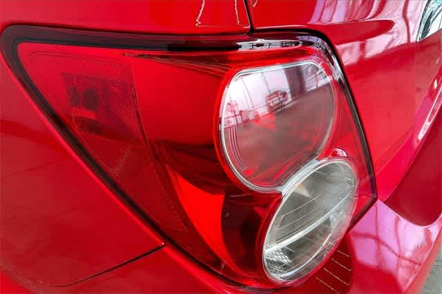 Thumbnail: 2015 Chevrolet Sonic - 33