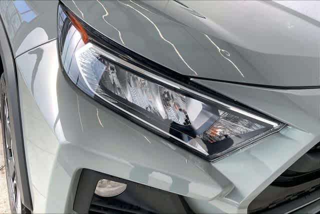 Thumbnail: 2019 Toyota RAV4 - 32