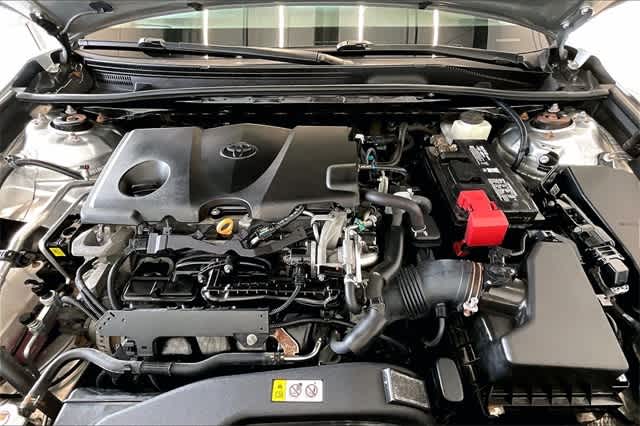 Thumbnail: 2018 Toyota Camry - 10