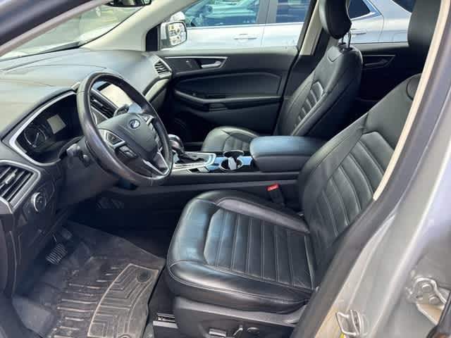 Thumbnail: 2015 Ford Edge - 12