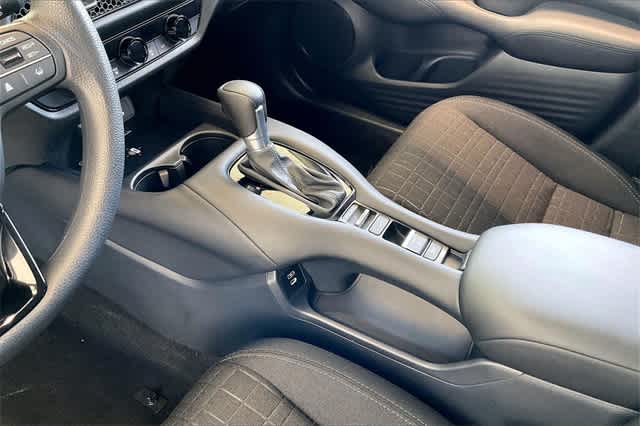 Thumbnail: 2026 Honda HR-V - 18