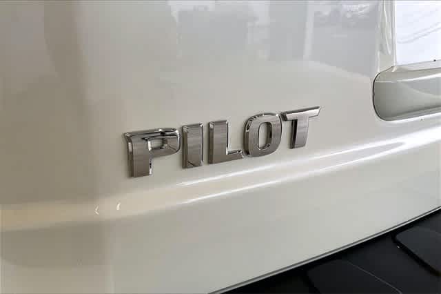 Thumbnail: 2015 Honda Pilot - 36