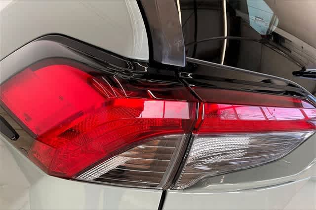 Thumbnail: 2023 Toyota RAV4 - 33