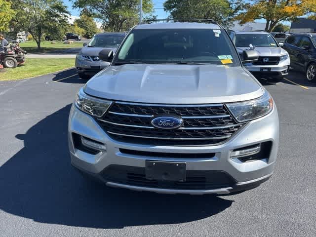 2020 Ford Explorer XLT photo 2