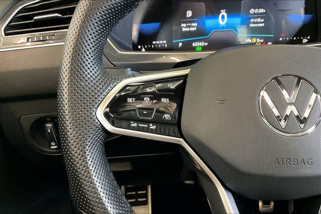 Thumbnail: 2023 Volkswagen Tiguan - 27