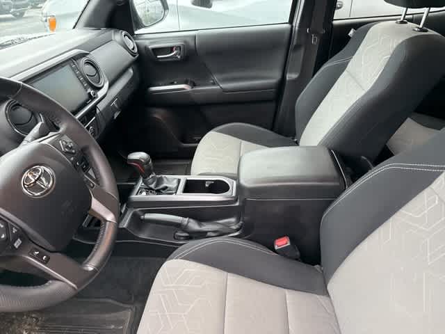 Thumbnail: 2023 Toyota Tacoma - 10