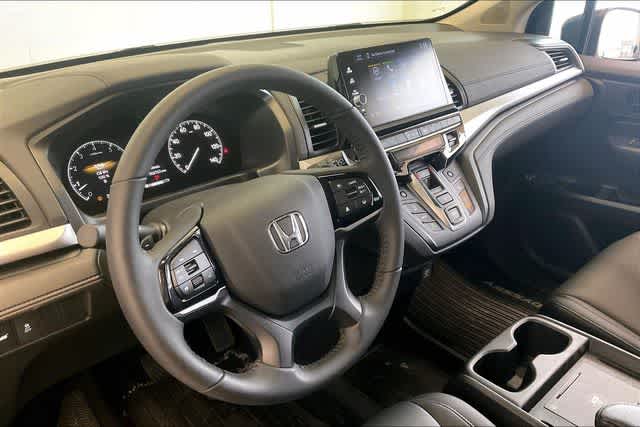 Thumbnail: 2026 Honda Odyssey - 3
