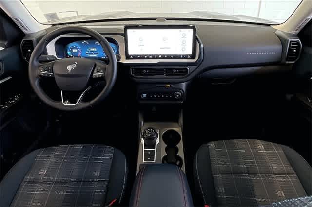 Thumbnail: 2025 Ford Bronco Sport - 11