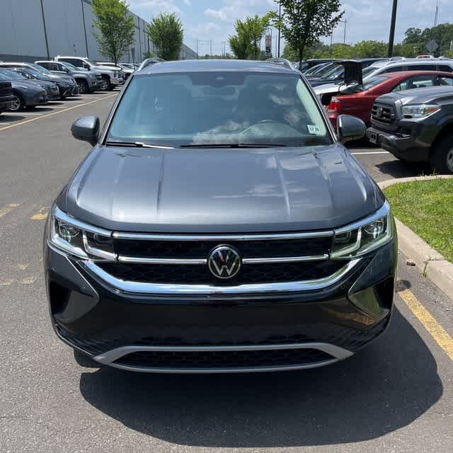 Thumbnail: 2024 Volkswagen Taos - 6