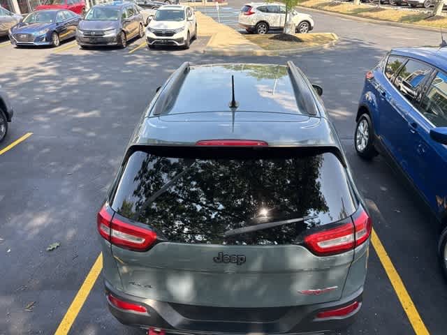 Thumbnail: 2015 Jeep Cherokee - 8
